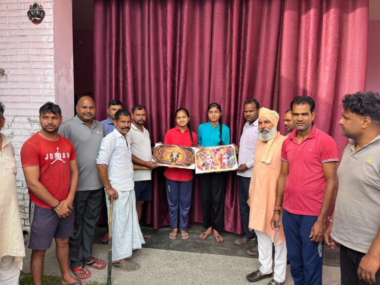 गांव बाल्लूपुर से   Nilakashi. Saini D/O Padam Singh Saini or  Naincy Saini D/o Pardeep Kumar Saini 